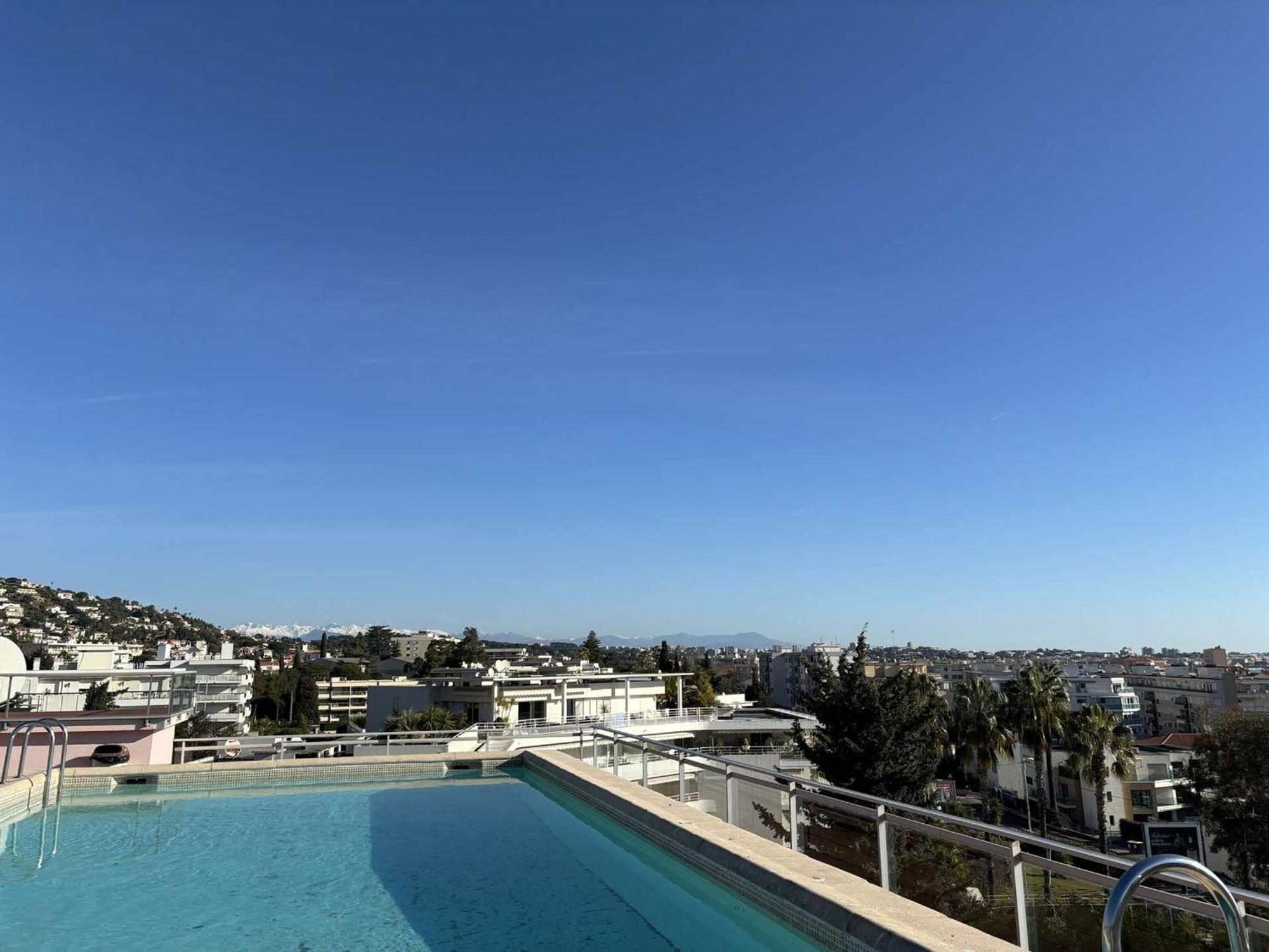 Studio Agreable Avec Loggia, Garage Et Plage A Proximite - 2 Couchages, Golfe-Juan - Fr-1-252-62 Zewnętrze zdjęcie