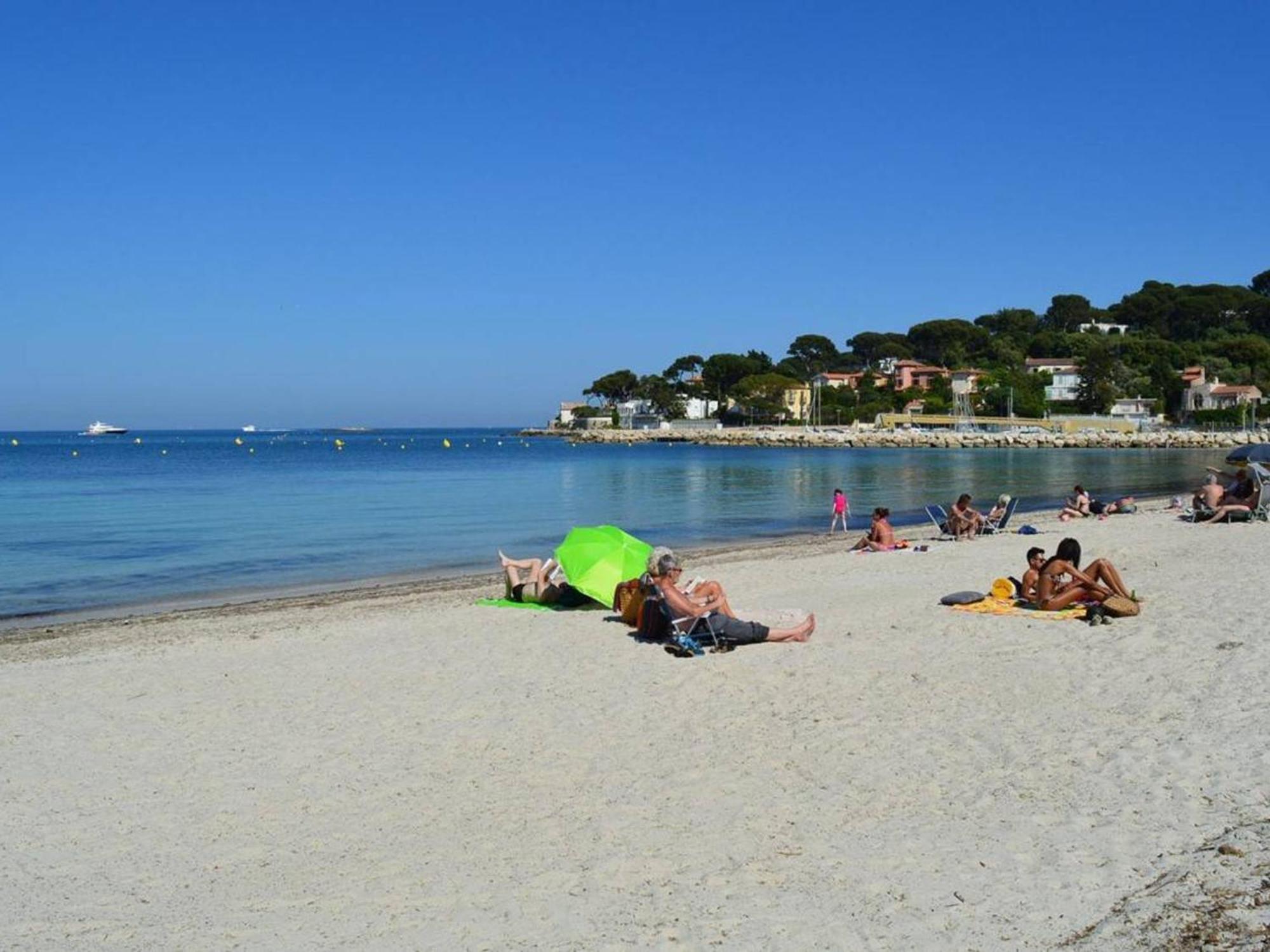 Studio Agreable Avec Loggia, Garage Et Plage A Proximite - 2 Couchages, Golfe-Juan - Fr-1-252-62 Zewnętrze zdjęcie
