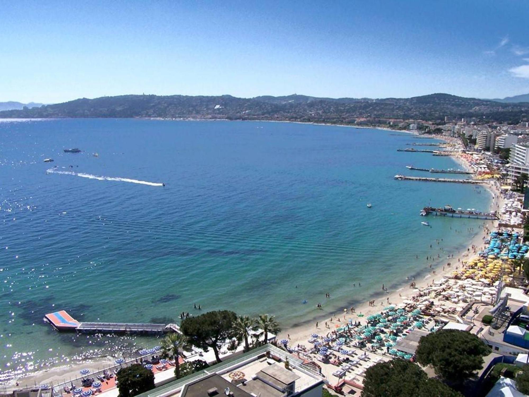 Studio Agreable Avec Loggia, Garage Et Plage A Proximite - 2 Couchages, Golfe-Juan - Fr-1-252-62 Zewnętrze zdjęcie